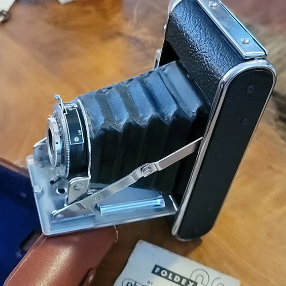 Foldex Vintage Land Camera, manual, and case